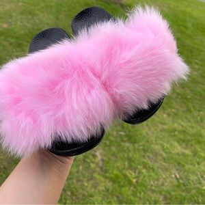 Baby/Toddler faux fur slides